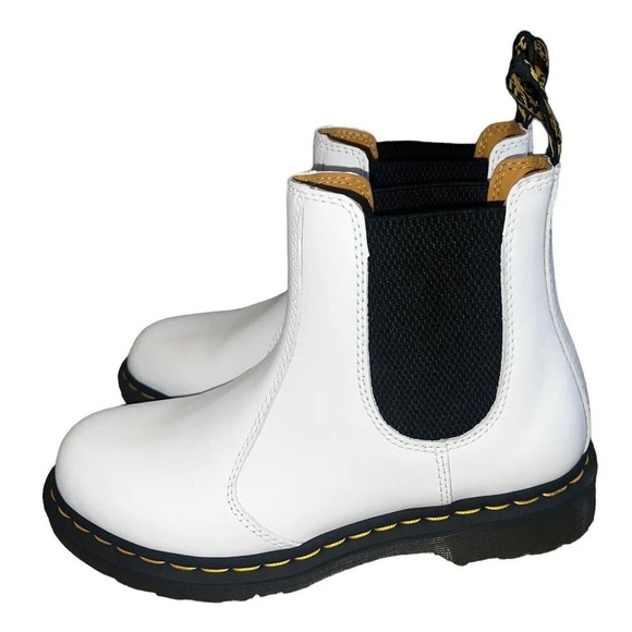 Dr. Marten Womens Yellow Stitch Smooth Leather White Chelsea Boots, Sz 9, NWOB - Picture 12 of 15